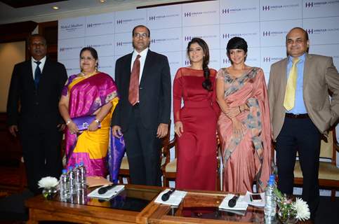 Manidra Bedi and Kajol at 'Women Wellness - Through The Ages' Event