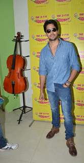 Sidharth Malhotra for Promotions of 'Kapoor & Sons' at Radio Mirchi