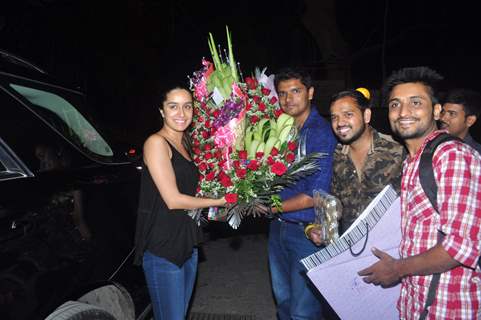 Shraddha Kapoor Snapped on her Birthday with her Fans