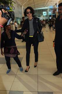 Kangana Ranaut Snapped at Airport