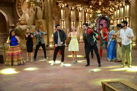 Sidharth Malhotra, Alia Bhatt and Fawad Khan Promotes Kapoor & Sons on Comedy Nights Bachao