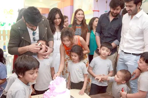 Gunjan Utreja, Tina Dutta, Shashank Vyas, Rishina and Mrunal Jain  at NGO Dilkhush
