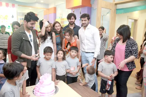 Gunjan Utreja, Tina Dutta, Shashank Vyas, Rishina and Mrunal Jain  at NGO Dilkhush