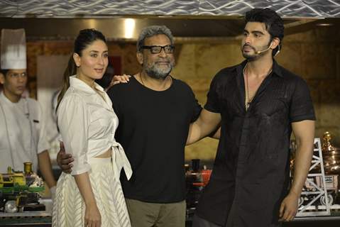 Arjun Kapoor, Kareena Kapoor! and R. Balki at Promotional Event of Ki and Ka