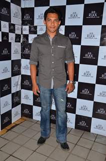 Aditya Narayan Snapped at RUKA