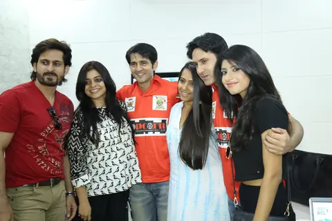 BCL's Kolkata Babumoshayes at India-Forums