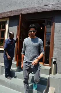 Sidharth Malhotra with Kapoor & Sons Team at Lunch