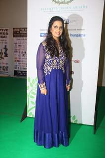 Maharashtra CM's Wife Amruta at Olive Crown Advertising Awards