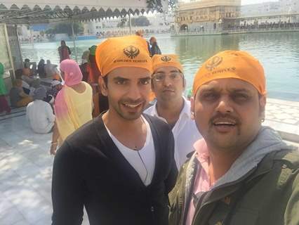 Love Shagun team at Golden Temple