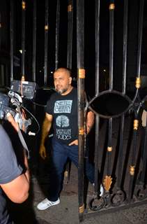 Vishal Dadlani at Puneet Malhotra's Bash