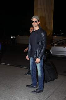 Hrithik Roshan leave for IIFA Press Meet