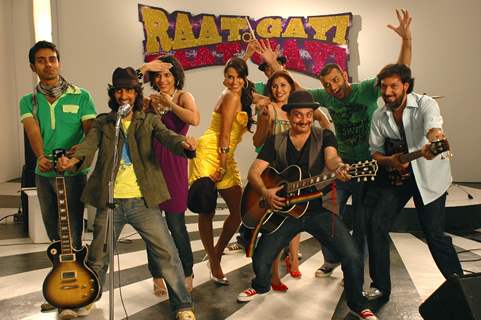 Still from Raat Gayi Baat Gayi movie