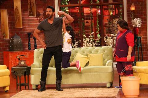 John Abraham for Rocky Handsome Promotions in Comedy Nights Live