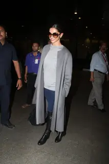 Deepika Padukone Snapped at Airport