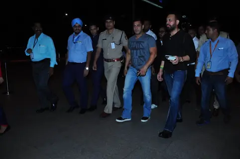 Salman Khan Snapped at Airport