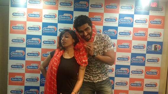 Arjun Kapoor Visits Oye FM's office