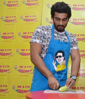 Arjun Kapoor Visits Oye FM's office