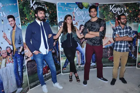 Kapoor & Sons team come together for Photo Shoot