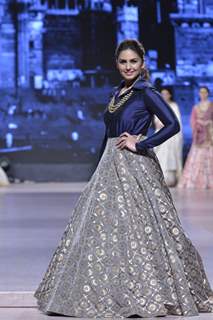 Huma Qureshi on Ramp CPAA Fevicol Show