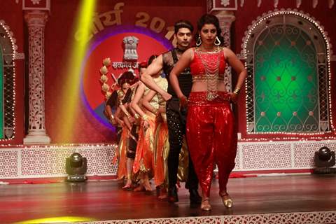 Gurmeet-Debina's Performance in the show Diya Aur Baati Hum