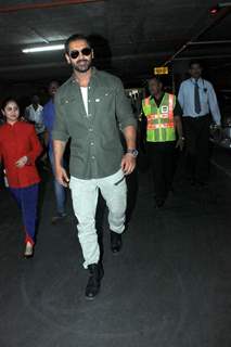 John Abraham Snapped at Airport