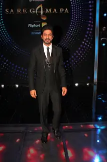 Shah Rukh Khan for Promotion of 'Fan' on 'Sa Re Ga Ma Pa' 2016