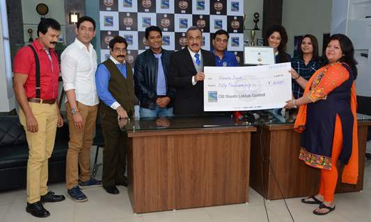 CID Felicitate the Winners of 'Shaatir Lekhak' Contest