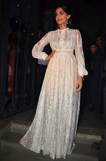 Sonam Kapoor at Sanjay Leela Bhansali's Party for Winning National Award