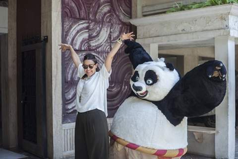 Neha Dhupia in action with Kung Fu Panda's PO