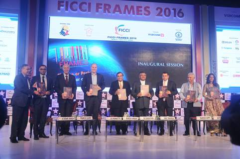 Mukesh Ambani, Ramesh Sippy and Aditi Rao Hydari at FICCI Frames Event