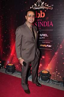 Gulshan Grover at Femina Miss India Bash