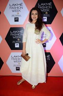 Tisca Chopra at Lakme Fashion Show 2016