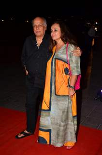 Mahesh Bhatt and Soni Razdaan at Kapoor & Sons Success Bash