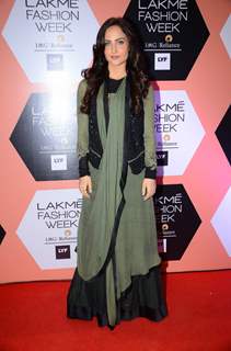 Elli Avram at Lakme Fashion Show 2016 - Day 4