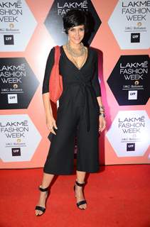 Mandira Bedi at Lakme Fashion Show 2016 - Day 4