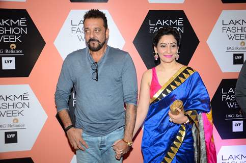 Sanjay Dutt and Manyata Dutt at Lakme Fashion Show 2016 - Day 4