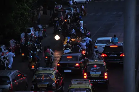 Shraddha Kapoor and Aditya Roy Kapur Snapped Shooting for the film 'OK Jaanu'