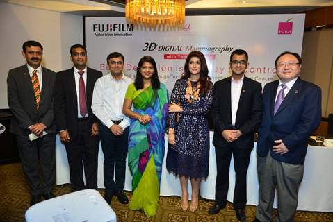 Twinkle Khanna at Fujifilm's Breast Cancer Event