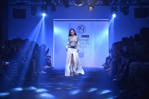 Amy Jackson at Lakme Fashion Show 2016 - Day 5