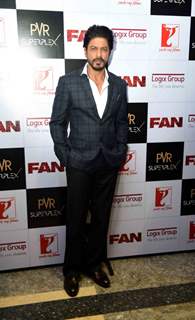 Shah Rukh Khan at Press Meet of 'Fan' in Noida