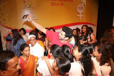 Aditya Roy Kapur at Laadli Awards 2016