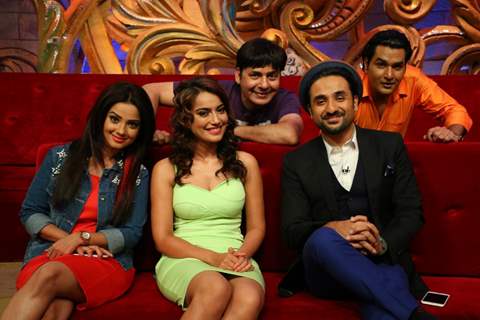 Vir Das with Promotions of 'Santa Banta Pvt. Ltd. on Comedy Nights Bachao