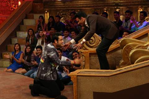 Manoj Bajpayee and Krushna Abhishek at Promotions of 'Traffic' on Comedy Nights Bachao