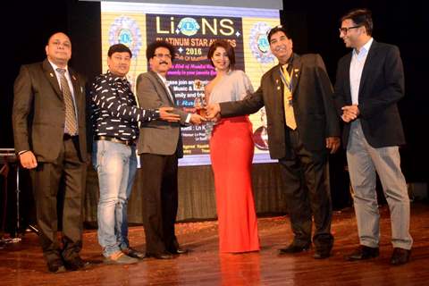 Debina Bonnerjee Choudhary felicitated at Lions Platinum Star Awards