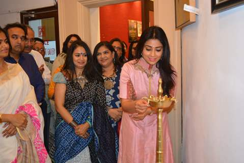 Shriya Saran Inagurates Rakhi Baid's Painting Exhibition