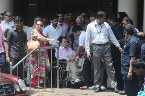 Dilip Kumar Discharged from Lilavati Hospital