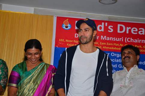 Varun Dhawan meets Blind Girls at an NGO