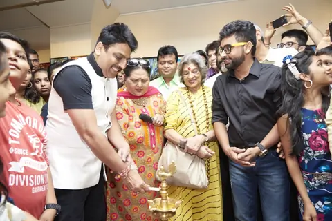 Sailesh Lodha & Sooraj Thapar at Inauguration of Art Exhibition