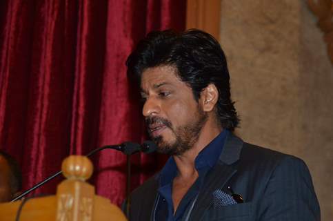 Shah Rukh Khan at Launch of  Shaina NC's 'Book & Makers'