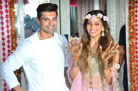 Karan - Bipasha's Mehendi Ceremony